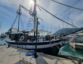 Schiff Aussenansicht